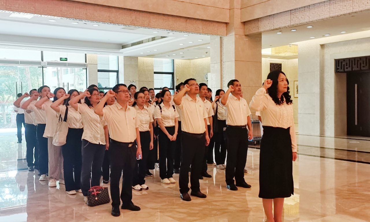 6994d49eaf5f05e48952bf2e48b96c8d_.jpg 6994d49eaf5f05e48952bf2e48b96c8d_.jpg